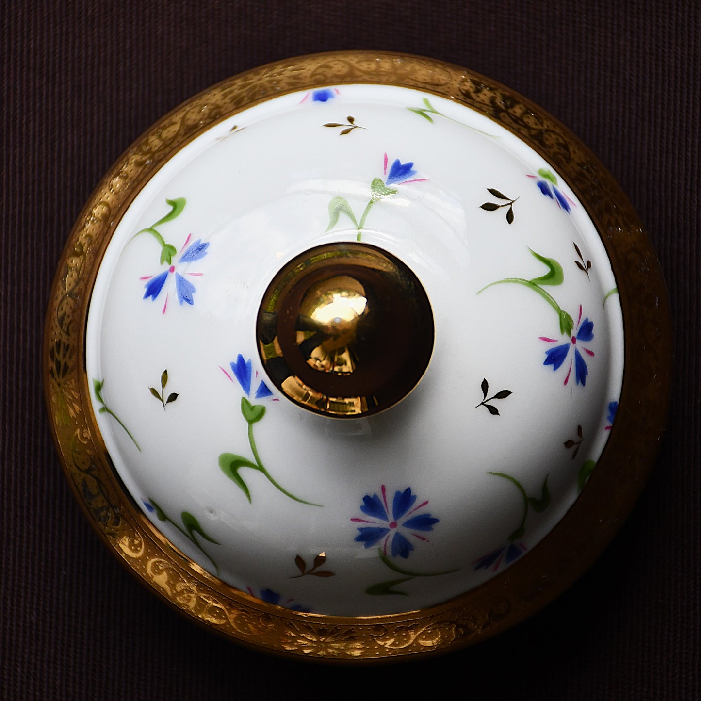 Limoges Barbeau - изглед отгоре капак