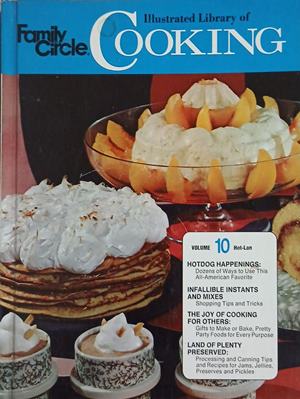 Family Circle Illustrated Library of Cooking. Vol. 10: Hot-Lan (1312)