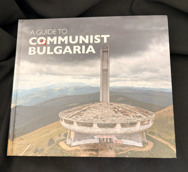 A Guide to Communist Bulgaria (2214)
