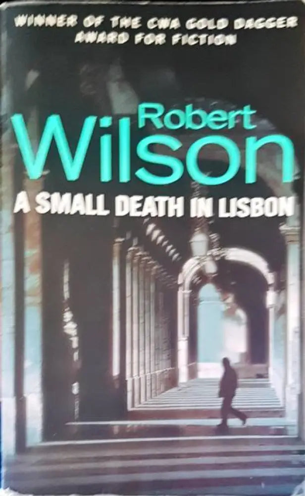 A small death in Lisbon - Книги