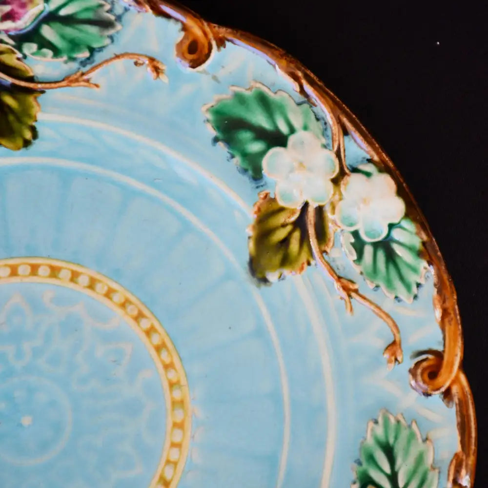 Антична Art Nouveau чиния - майолика. Sarreguemines. - antique
