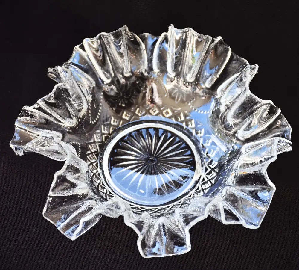 Антична бомбониера/купа/centerpiece - тип ’Fenton’ - antique