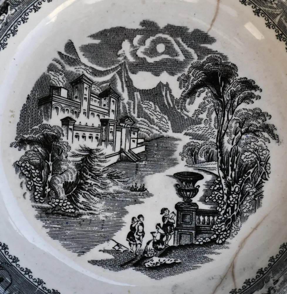 Антична чиния - R.Cochran Glasgow Scotland pottery - antique