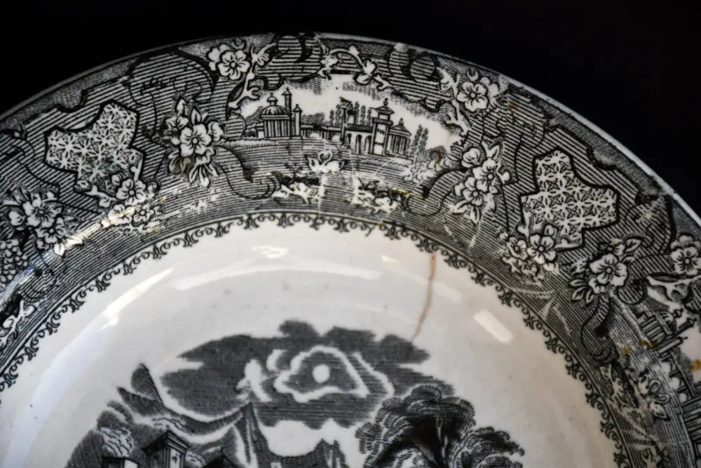 Антична чиния - R.Cochran Glasgow Scotland pottery - antique