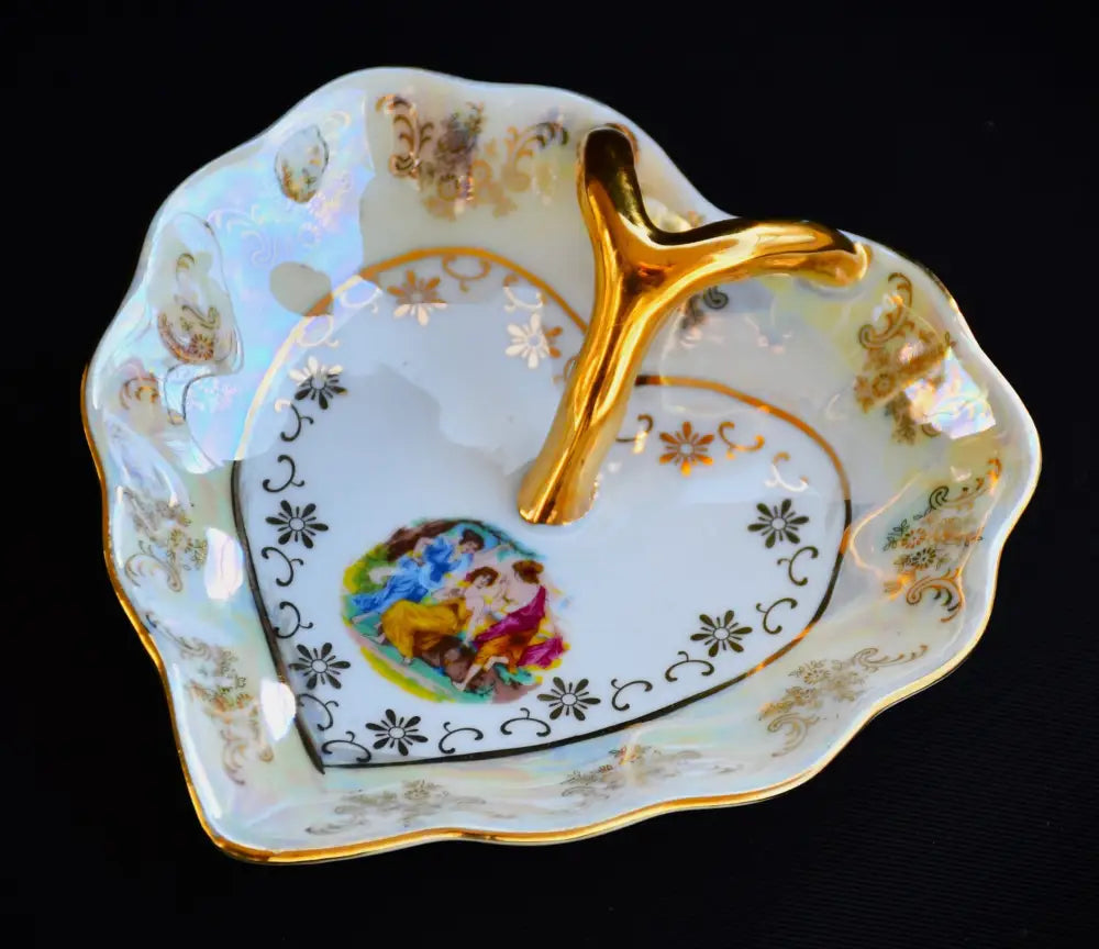 Барокова чиния ’Thun’ - antique