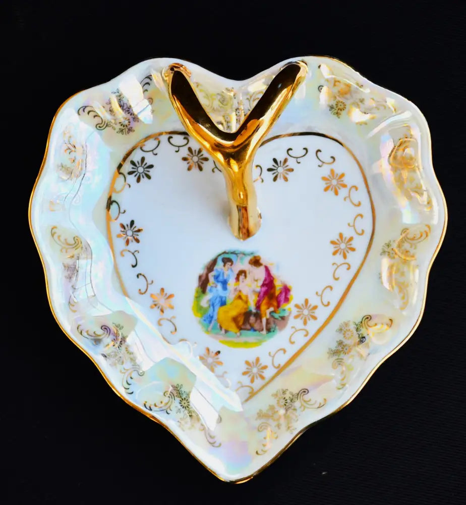 Барокова чиния ’Thun’ - antique