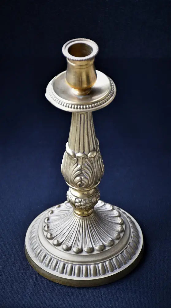 Бронзов свещник - Франция - antique