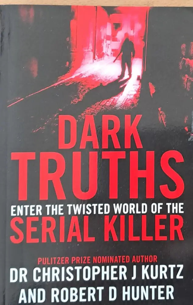 Dark Truths Serial Killer - Книги