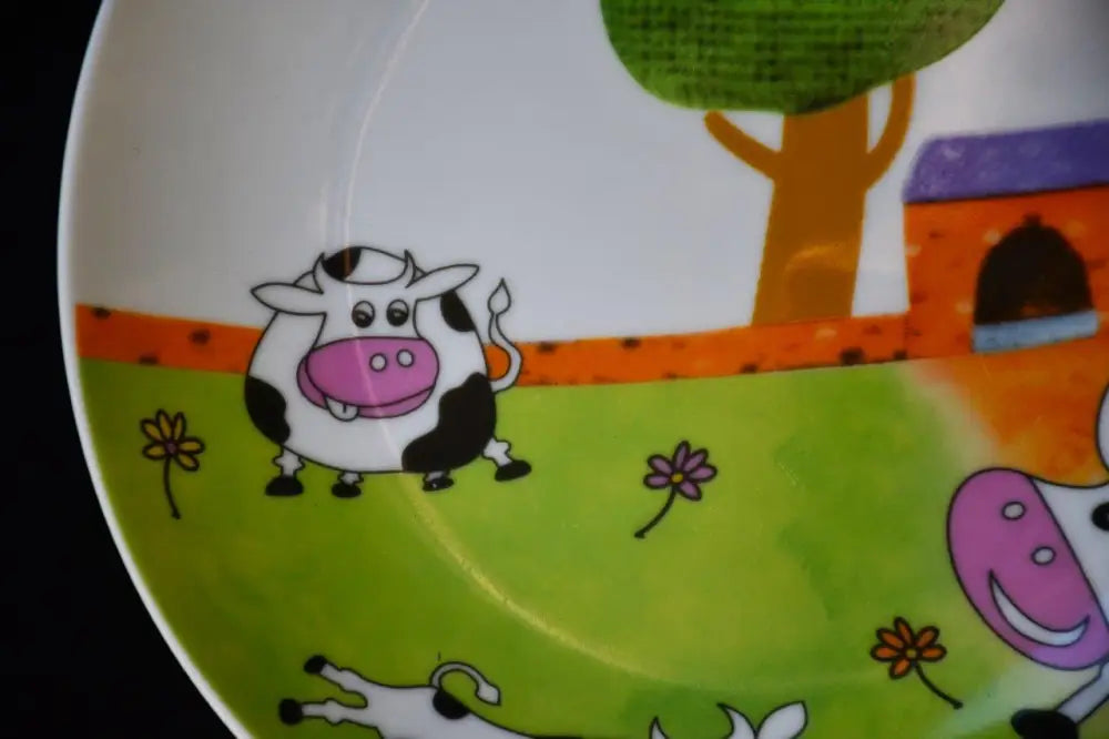 Детска чиния ’Dancing Cow’ произведена от ’Ritzenhoff & Breker’ - antique