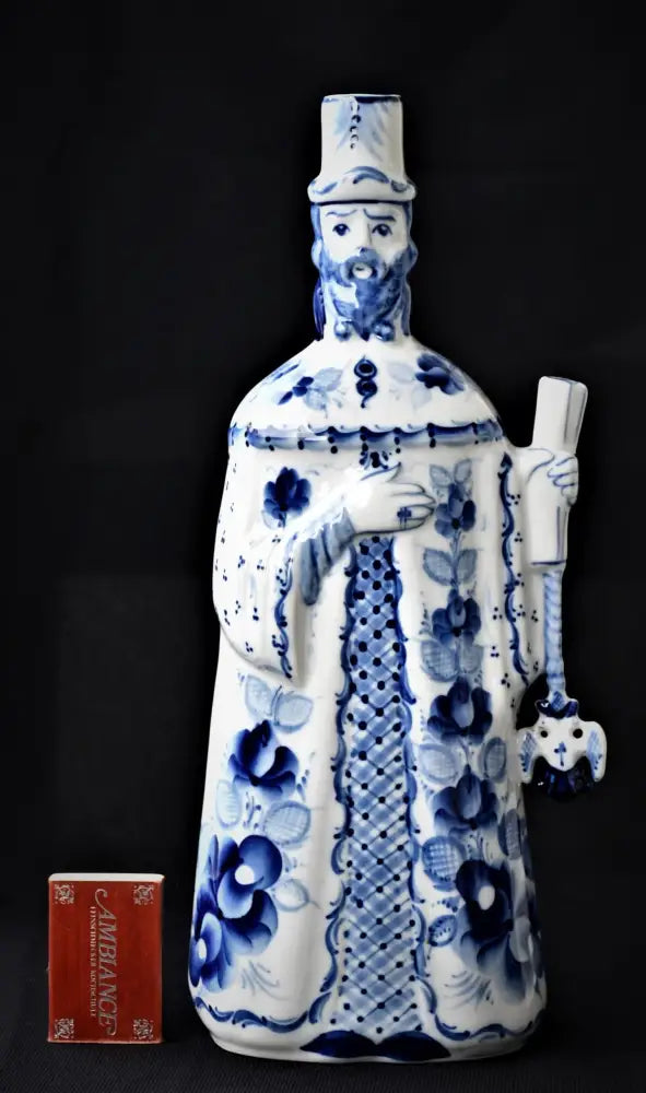 Голяма порцеланова фигура/бутилка на Гжель - antique