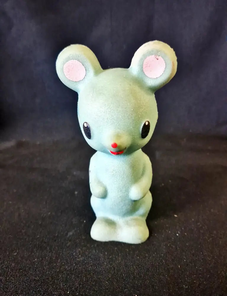 Гумени играчки - antique