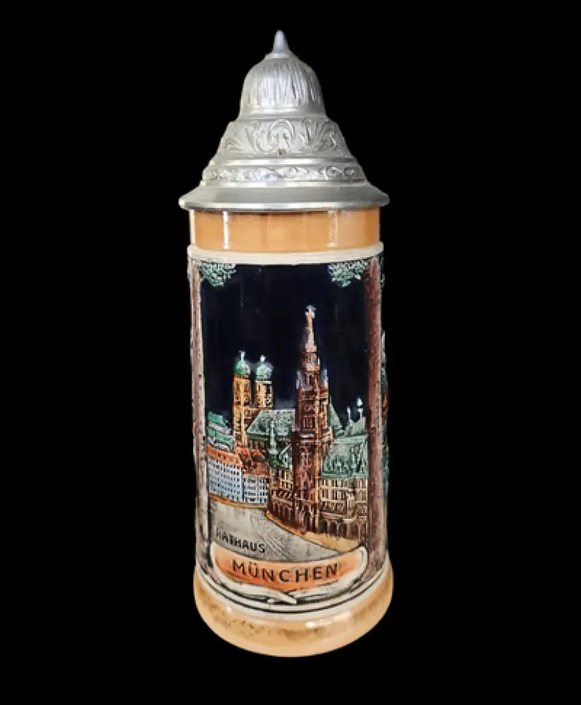 Халба с капак,вместимост 0,5L (464)