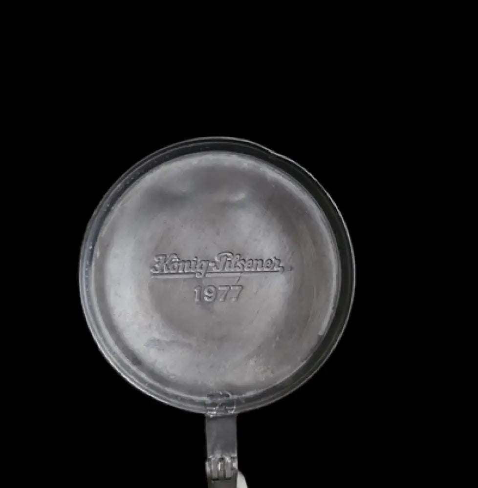 Халба с капак,вместимост 0,5L (469)