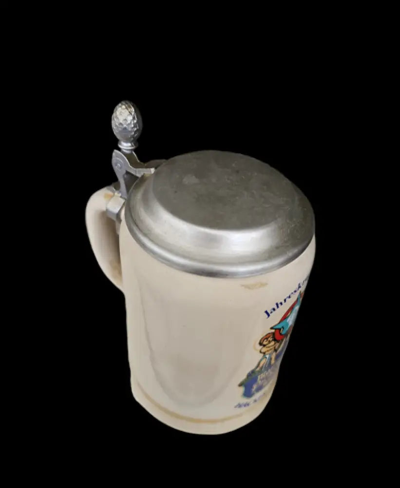 Халба с капак,вместимост 0,5L (474)