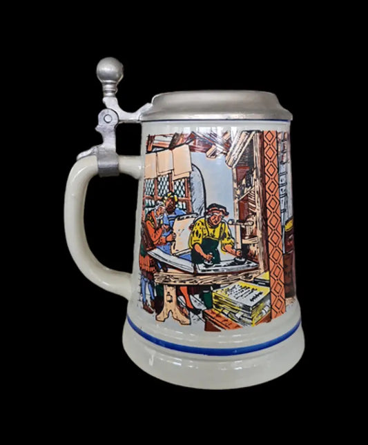 Халба с капак,вместимост 0,5L (482)