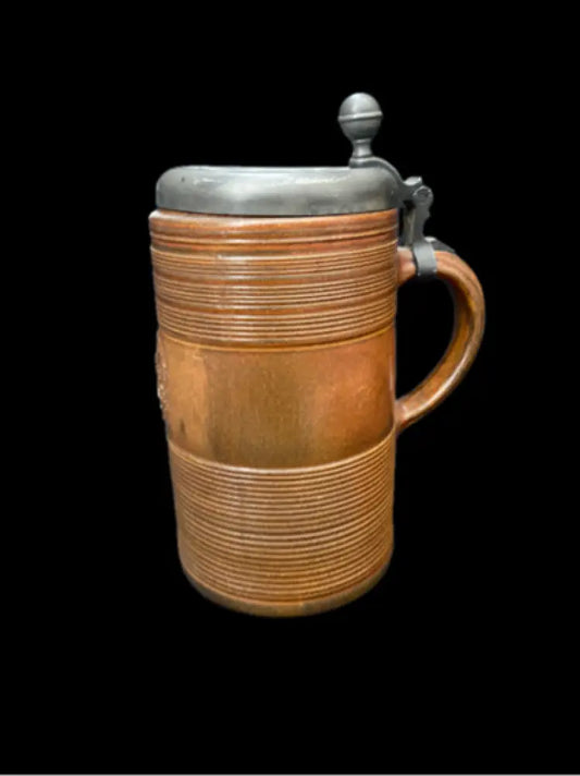 Халба с капак,вместимост 1L (499)