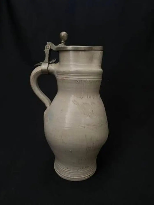 Халба с капак,вместимост 1L (515)