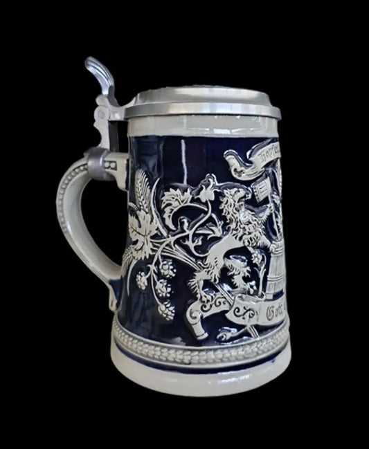 Халба с капак,вместимост 250mL (480)