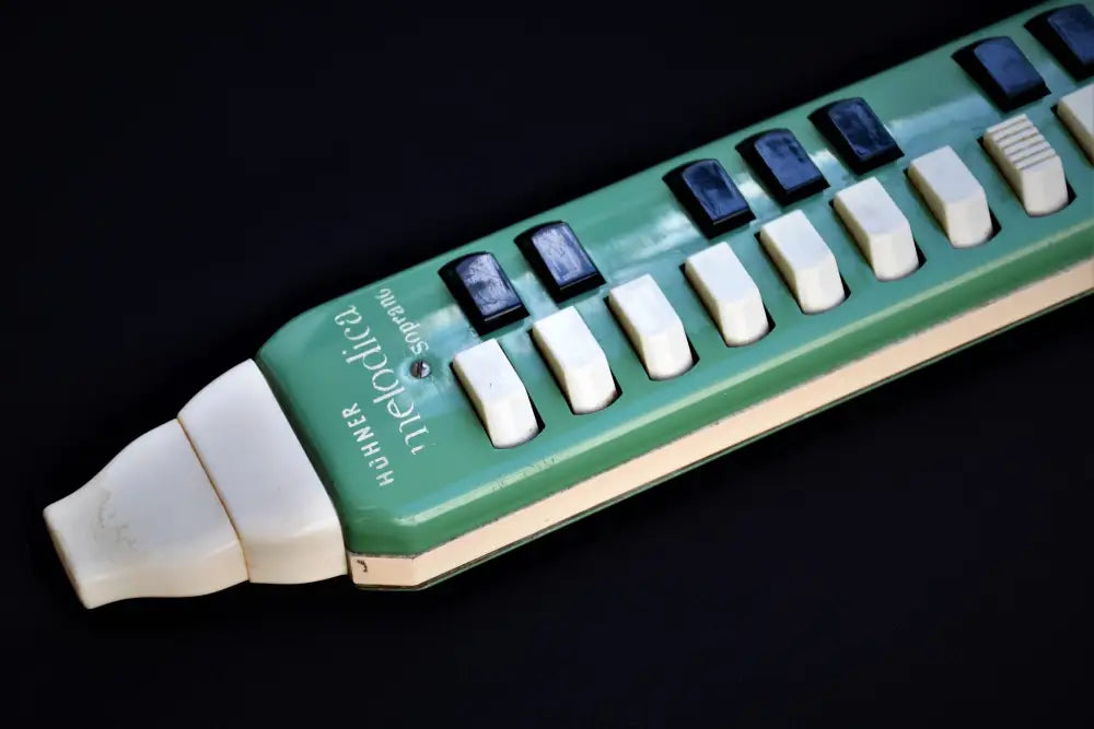 Hohner Melodica Soprano - antique