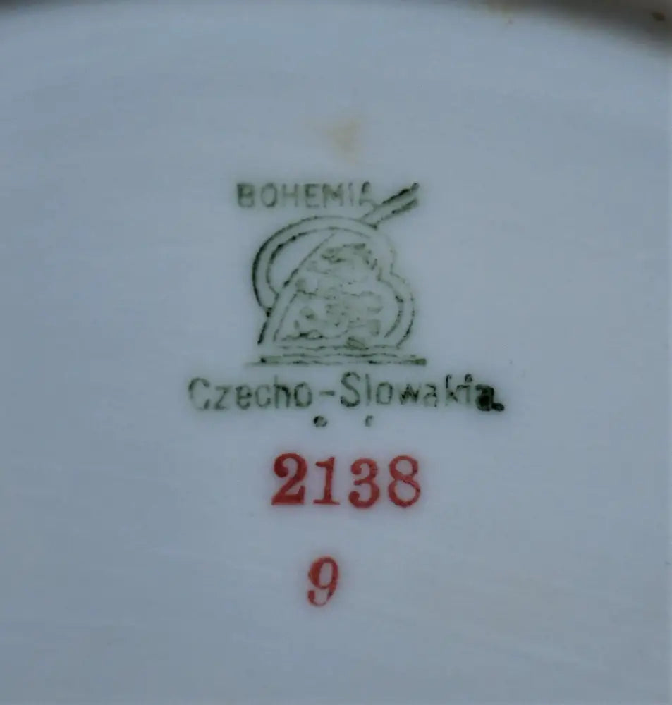 Историческа чиния/плато на ’Bohemia Ceramic Works’ - antique