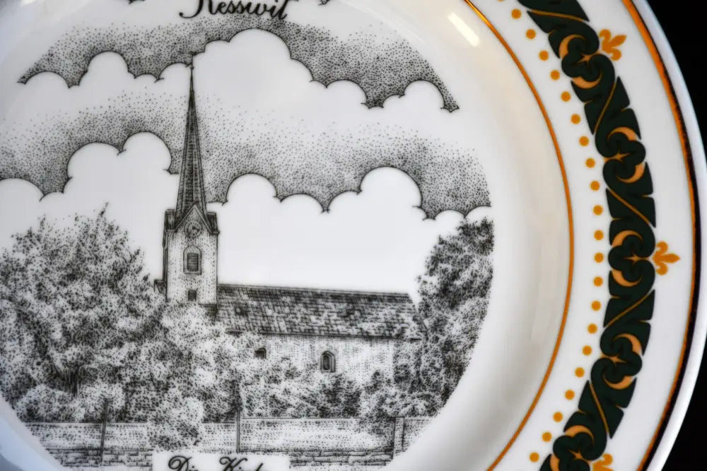Колекционна чиния №1 Швейцария - antique