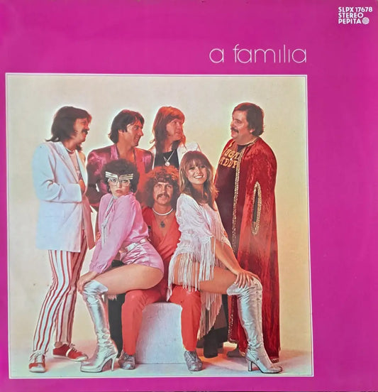 Neoton Familia - antique