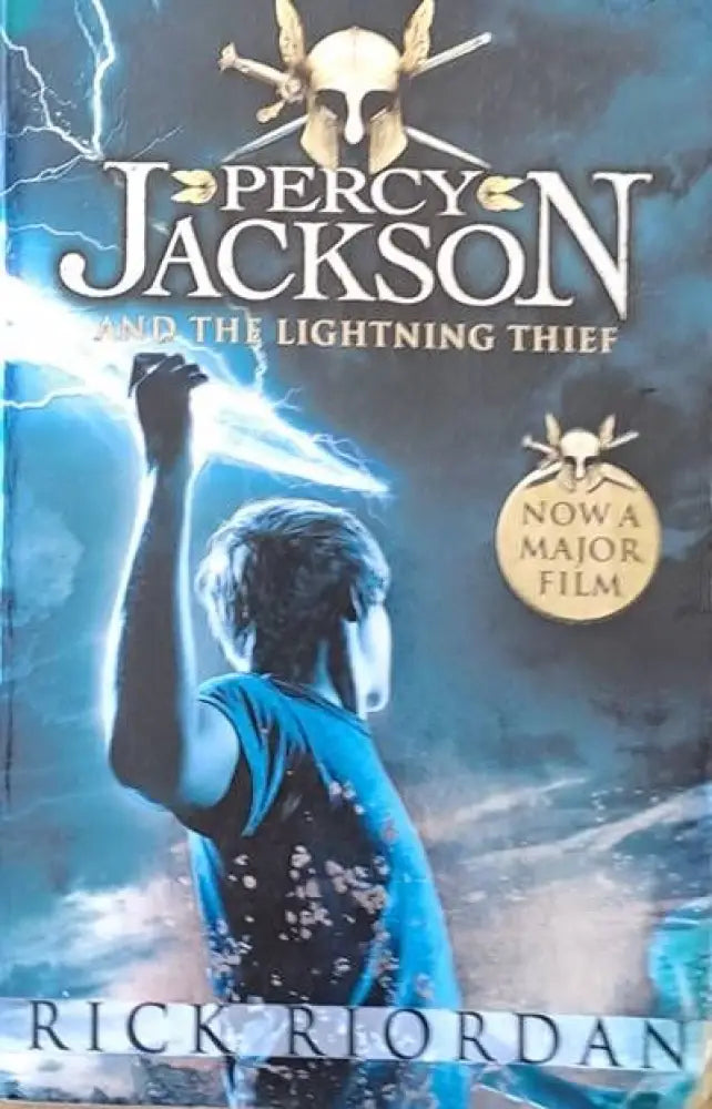Persy Jackson and the lightning thief - Книги