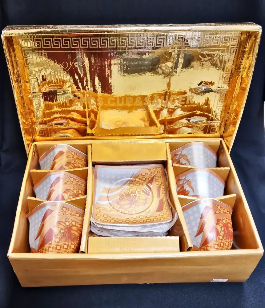 Порцеланов сервиз за топли напитки - antique