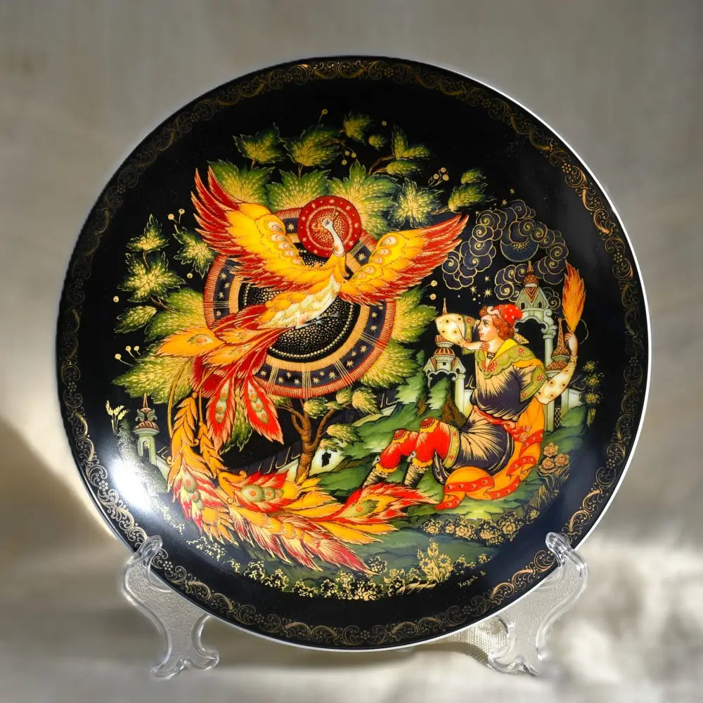 Порцеланова чиния ’Палех’ от серията ’Imperial Collection’ - antique