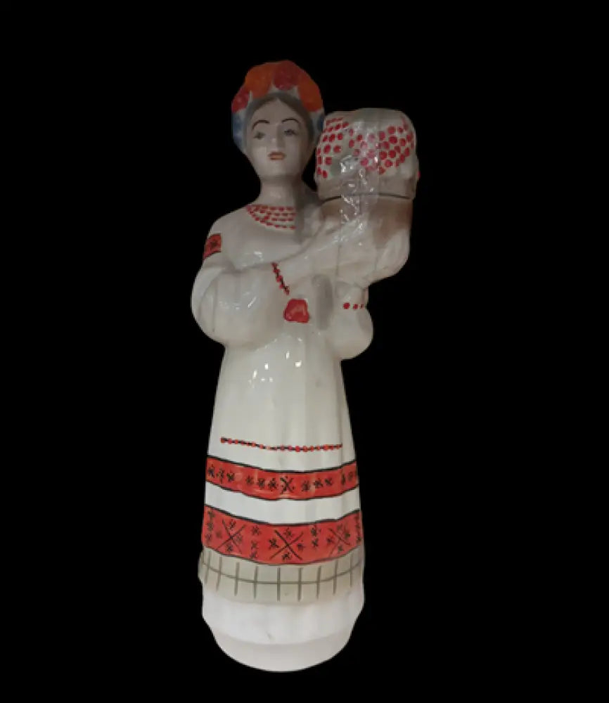 Порцеланова статуетка (167)