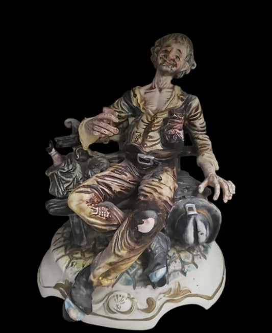 Порцеланова статуетка Capodimonte (241)