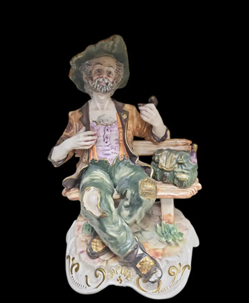 Порцеланова статуетка Capodimonte (243)