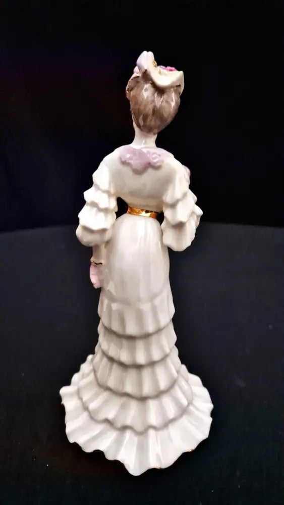 Порцеланова статуетка Coalport - лимитирана колекция Lady May - antique