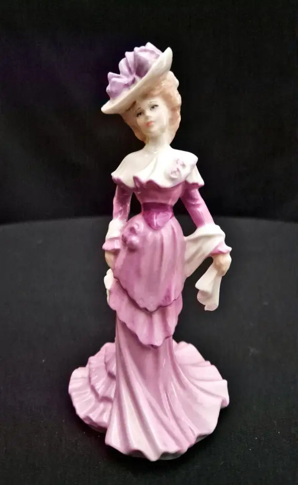 Порцеланова статуетка Coalport - лимитирана колекция Lady Rose - antique