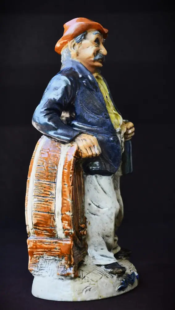 Порцеланова статуетка ’Старият пияница’ - Каподимонте - antique