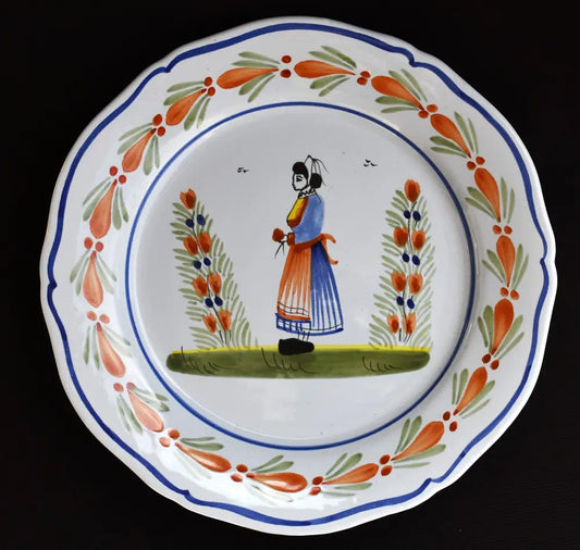 Ръчно рисувана чиния ’Henriot Quimper’ - antique