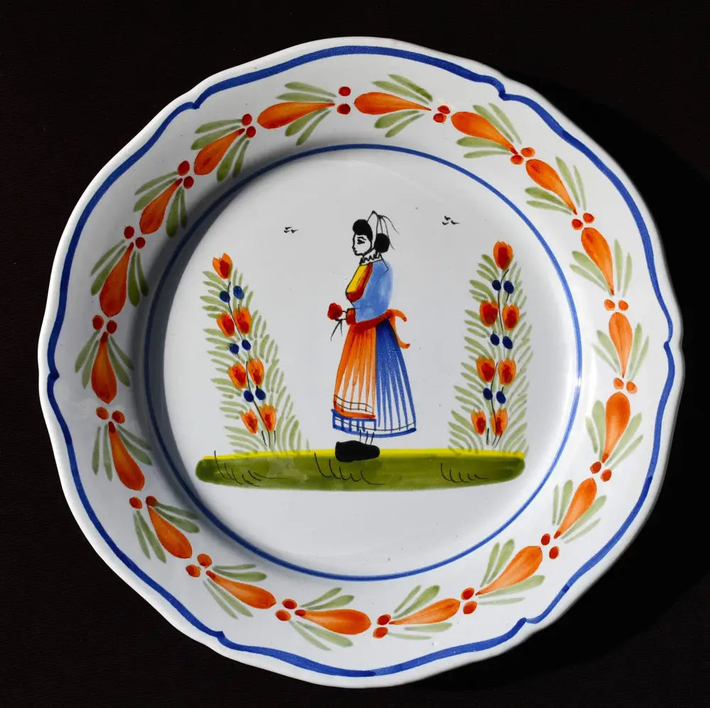Ръчно рисувана чиния ’Henriot Quimper’ - antique