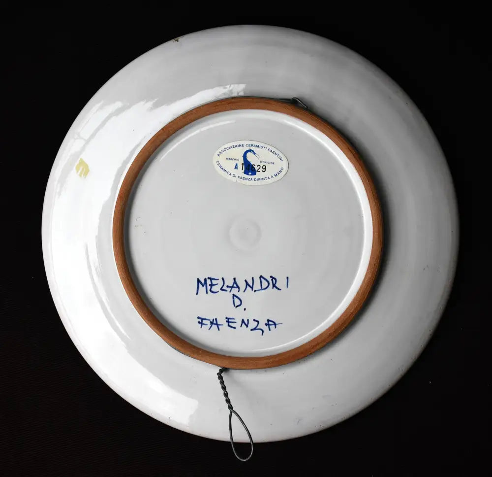 Ръчно рисувана чиния Melandri от Фаенца. Подписана. - antique