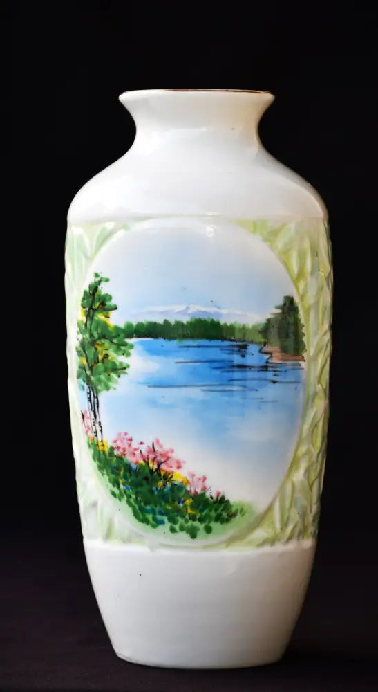 Ръчно рисувана порцеланова ваза - antique