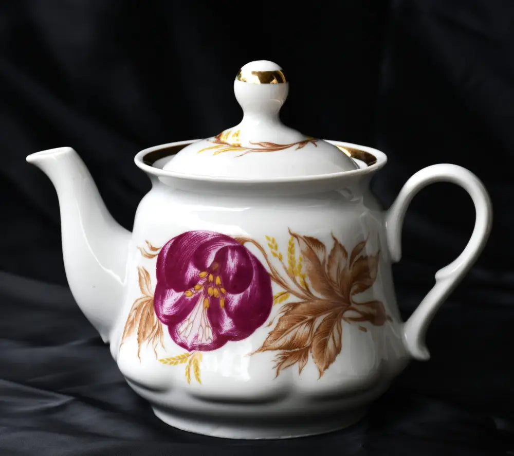 Съветски порцеланов чайник - antique