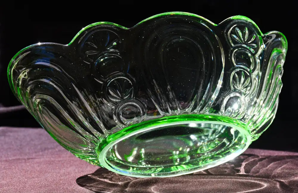 Стъклена фруктиера тип ’гондола’. Арт Деко. 30-те. - antique