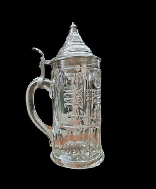 Стъклена халба с капак,вместимост 0,5L (484)