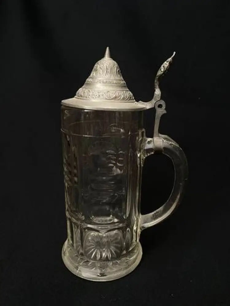 Стъклена халба с капак,вместимост 0,5L (512)