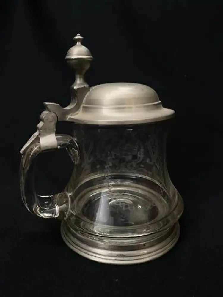 Стъклена халба с капак,вместимост 0,5L (516)