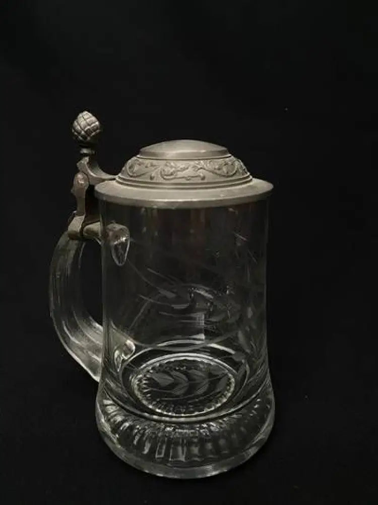 Стъклена халба с капак,вместимост 250mL (513)