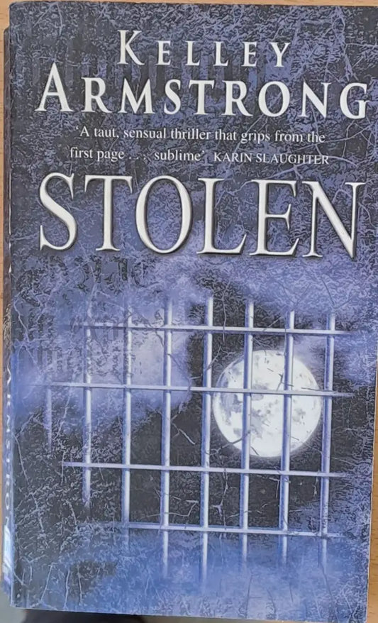 Stolen - Книги