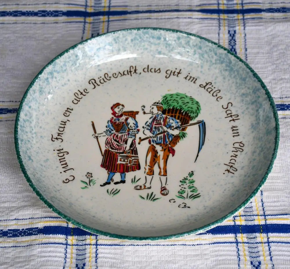 Швейцарска колекционна чиния на VSK USC. Ръчно рисувана. - antique