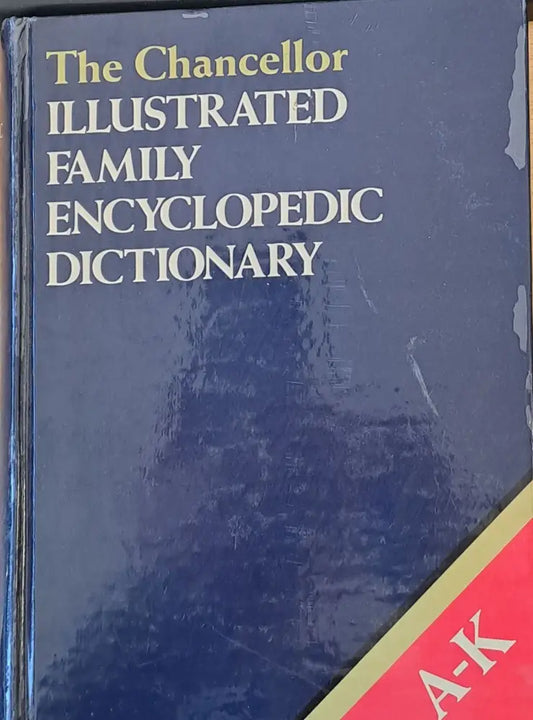 The Chancellor Illustrated Family Encyclopedic Dictionary L-Z - Книги