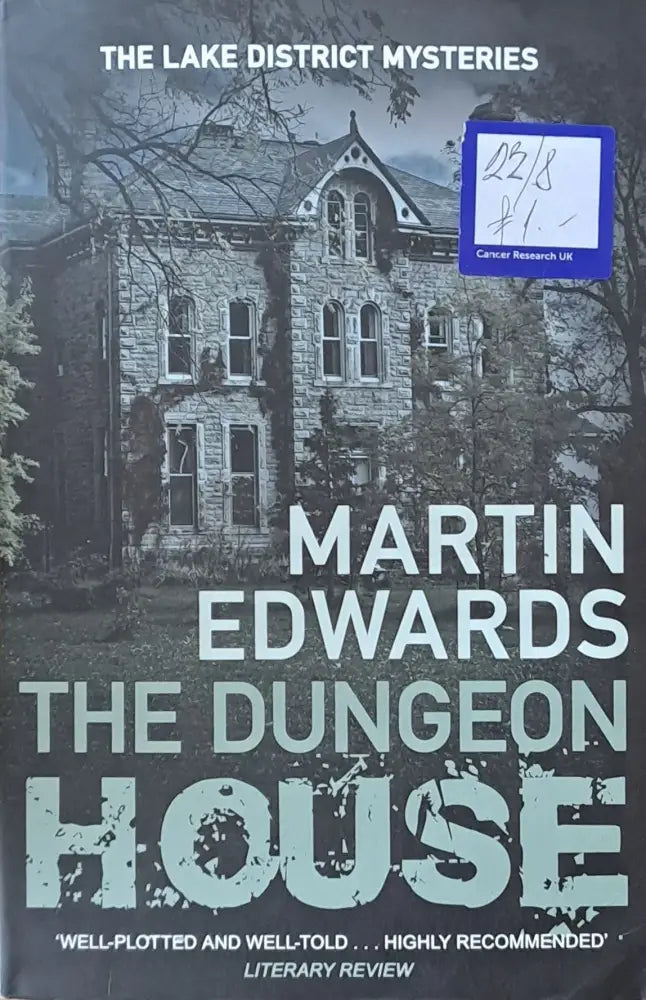 The dungeon house - Книги