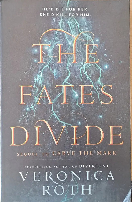The Fates Divide - Книги